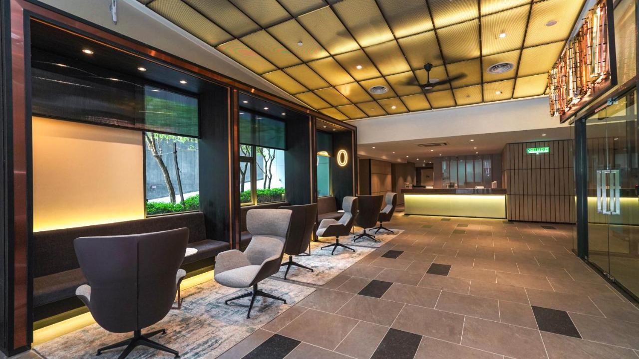 Ceylonz Suites By Mykey Kuala Lumpur Exterior foto The lounge at KLIA