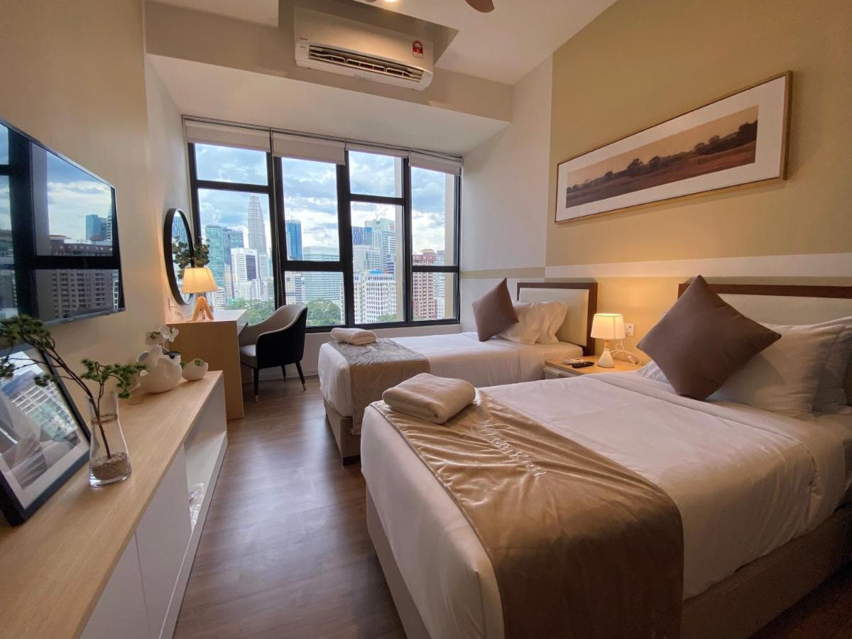 Ceylonz Suites By Mykey Kuala Lumpur Exterior foto Deluxe Room