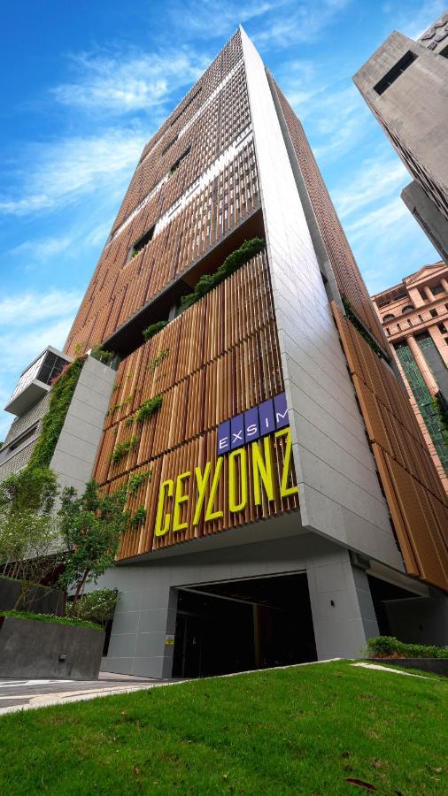 Ceylonz Suites By Mykey Kuala Lumpur Exterior foto The facade of the building