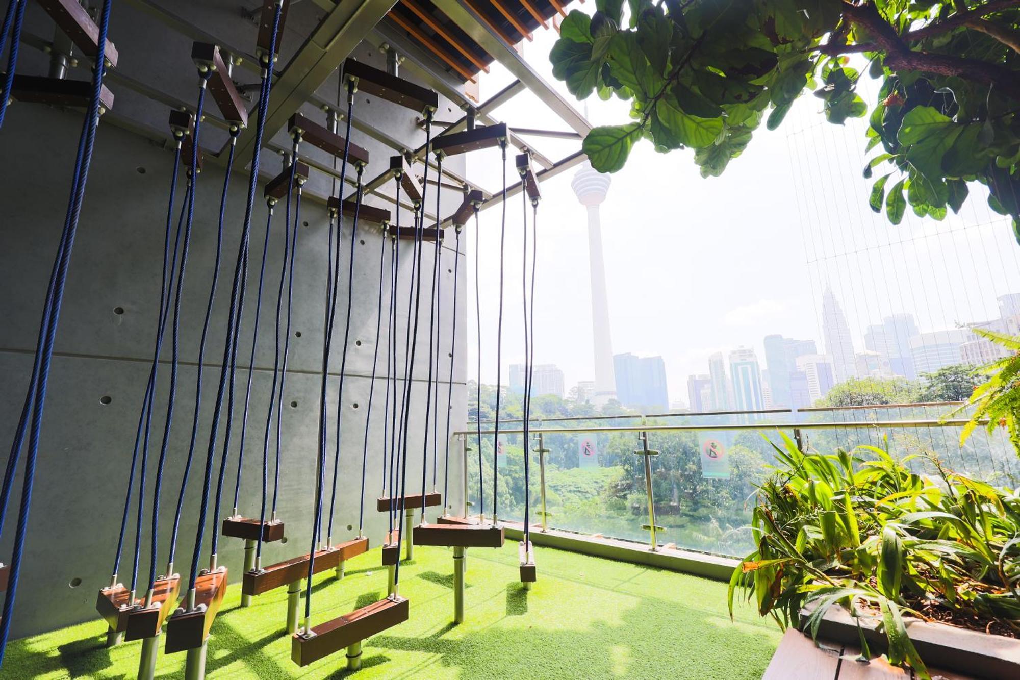 Ceylonz Suites By Mykey Kuala Lumpur Exterior foto The Sky Garden